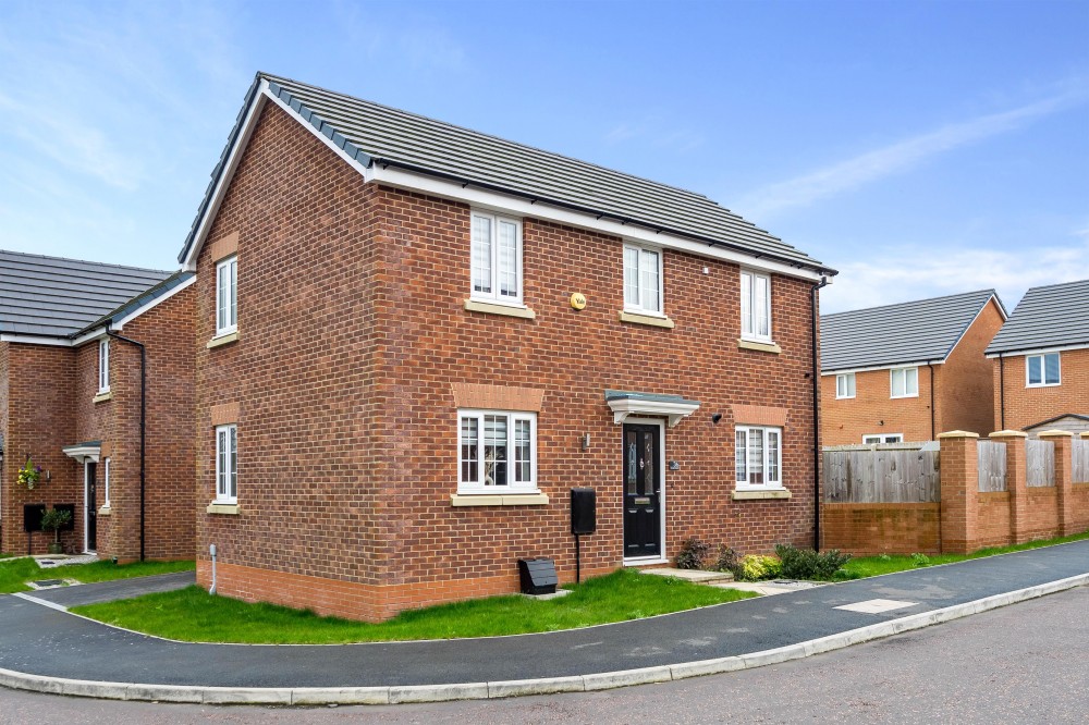 View Full Details for Broadleaf Crescent, Standish, Wigan