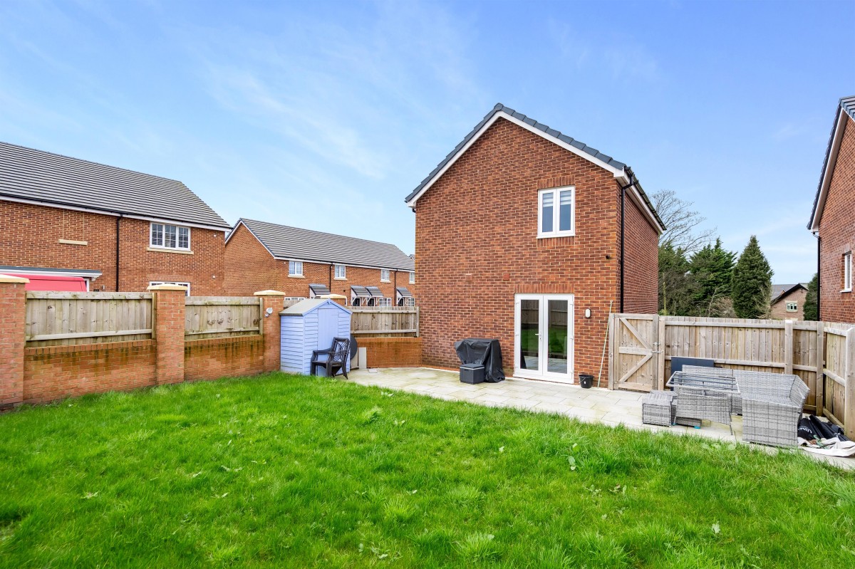 Images for Broadleaf Crescent, Standish, Wigan