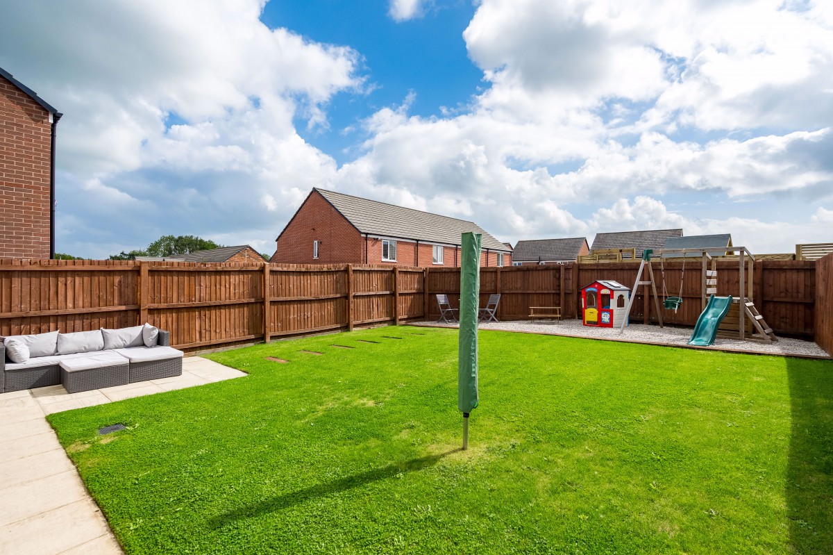 Images for Greenside Close, Standish, Wigan