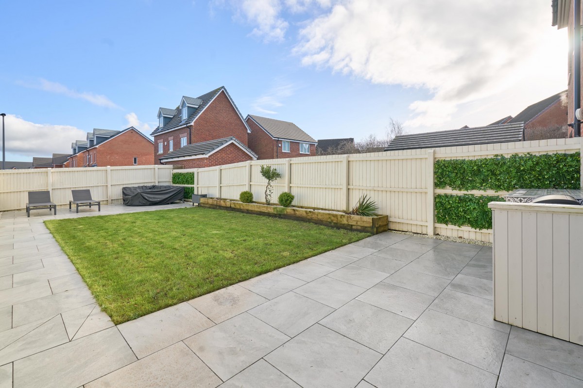 Images for Broadleaf Crescent, Standish, Wigan